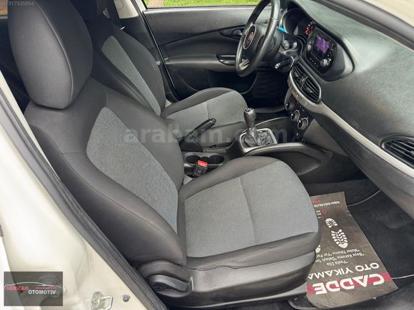 MOTOR KAPUTU TAVAN BOYASIZ TEMİZ ARAÇ