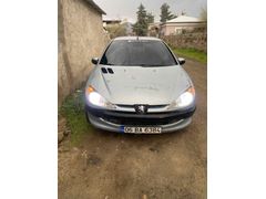 Sahibinden Peugeot 206 1.4 X-Design 2006 Model  272000 km  ESKİ TARİHLİ