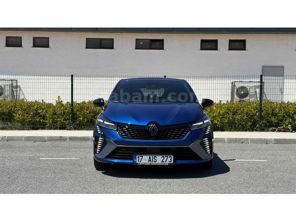 Sahibinden Renault Clio 1.0 TCe Techno Esprit Alpine 2023 Model  10.500 km Mavi