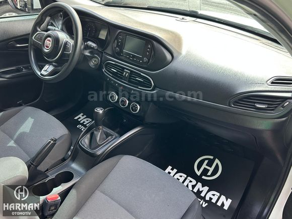 HARMAN'DAN_GENİŞ EKRAN+2022 EGEA EASY ÇELİK JANTLI_129.000 KM'DE