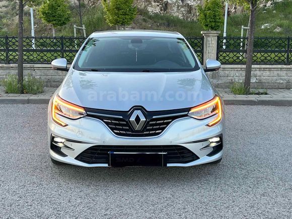 Sahibinden Renault Megane 1.3 TCe Icon 2023 Model 