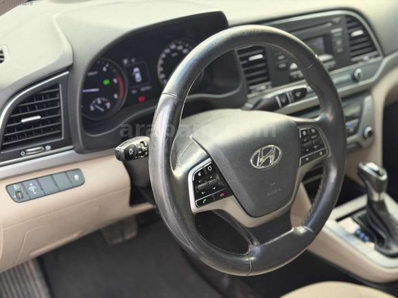CANDOST AUTO'DAN HATASIZ BOYASIZ TRAMERSİZ ELENTRA