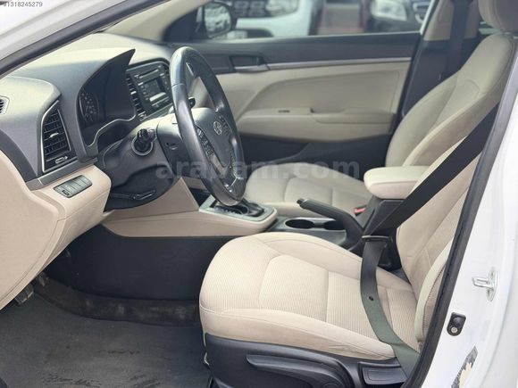 CANDOST AUTO'DAN HATASIZ BOYASIZ TRAMERSİZ ELENTRA