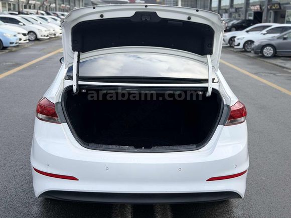 CANDOST AUTO'DAN HATASIZ BOYASIZ TRAMERSİZ ELENTRA