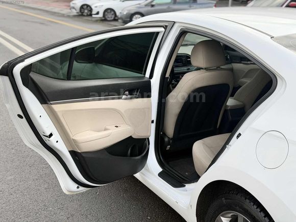 CANDOST AUTO'DAN HATASIZ BOYASIZ TRAMERSİZ ELENTRA