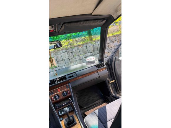 Sahibinden Mercedes - Benz 200 E 1990 Model 