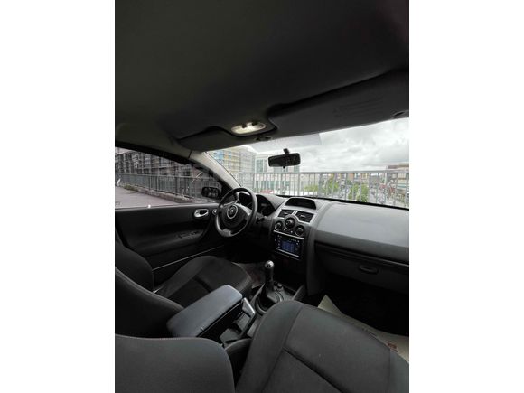 73 FAVORİYE ÖZEL TEK RAKAM MEGAN 2  260.000 ORJİNAL KM 1.5 DCI   