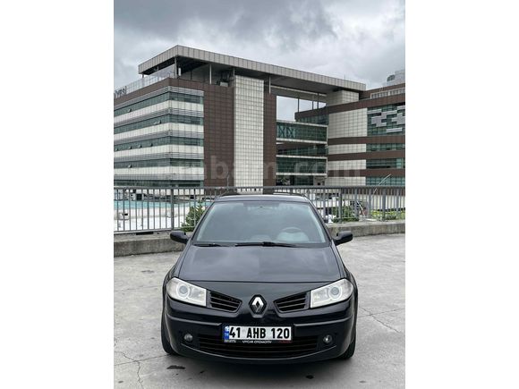 73 FAVORİYE ÖZEL TEK RAKAM MEGAN 2  260.000 ORJİNAL KM 1.5 DCI   