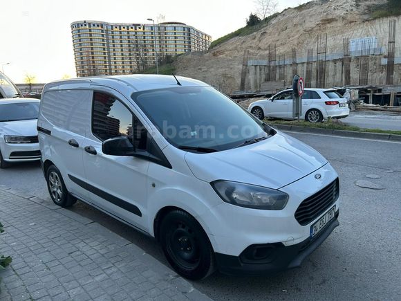 Sahibinden Ford Transit Courier 1.5 TDCi Trend 2021 Model