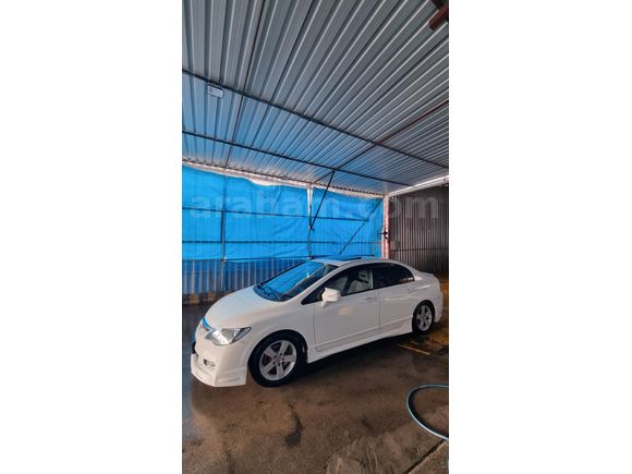 Sahibinden Honda Civic 1.6 Elegance 2009 Model  243.000 km Beyaz