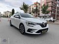 İLK EL HATASIZ 2021 MAKYAJLI 1.5 DCI EDC ICON DÜŞÜK KM
