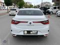 İLK EL HATASIZ 2021 MAKYAJLI 1.5 DCI EDC ICON DÜŞÜK KM