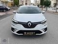 İLK EL HATASIZ 2021 MAKYAJLI 1.5 DCI EDC ICON DÜŞÜK KM