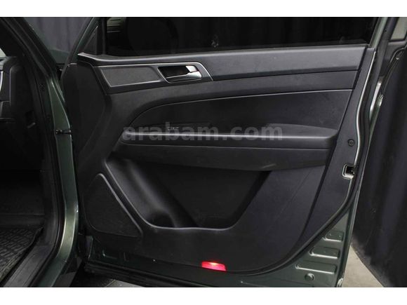 2023 MUSSO GRAND 4x4 PLATINUM PLUS