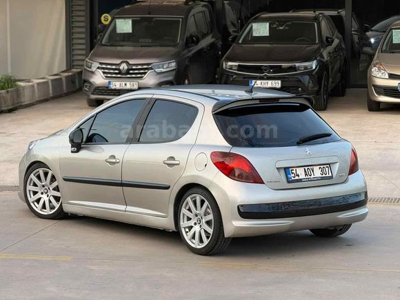 Sahibinden Peugeot 207 1.4 HDi Trendy 2007 Model 