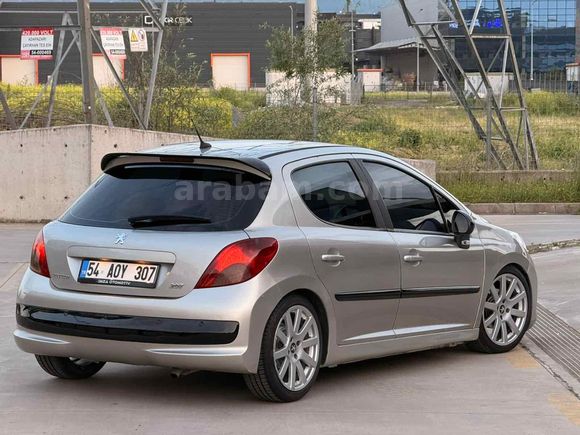 Sahibinden Peugeot 207 1.4 HDi Trendy 2007 Model 