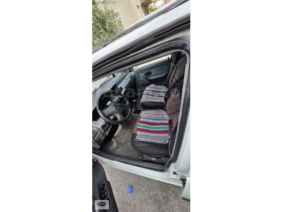 MOTOSİKLET PARASİNA TEMİZ AİLE ARAC 1998 MODEL CLİO