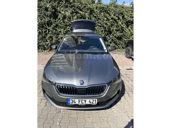 Sahibinden Skoda Scala 1.0 TSI Elite 2022 Model  72.500 km Gri