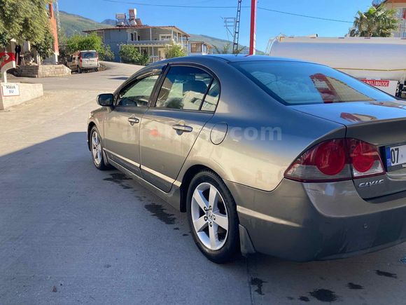 Sahibinden Honda Civic 1.6i VTEC Elegance 2008 Model 