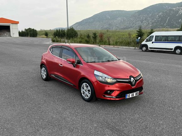 HATASIZ BOYASIZ  114.000 KM’de CLİO SIFIR MUAYENELİ