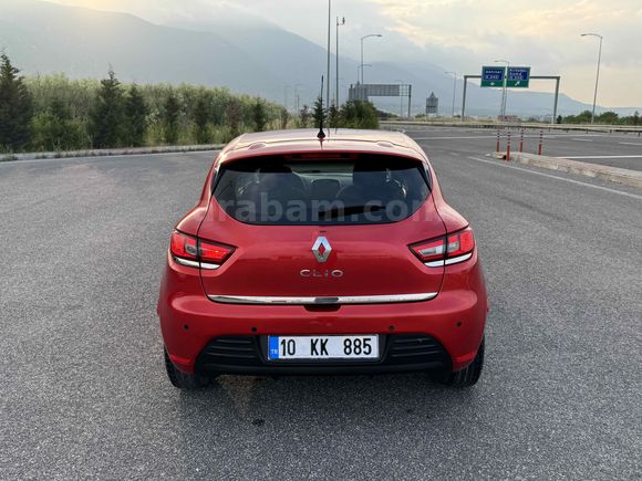 HATASIZ BOYASIZ  114.000 KM’de CLİO SIFIR MUAYENELİ