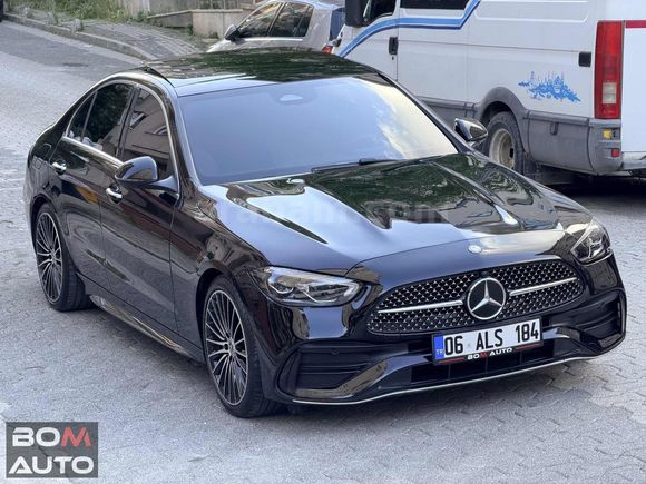 Bom Auto'2024 20.000KM AMG HASAR KAYITSIZ 19 JANT SİYAH/TABA..!!