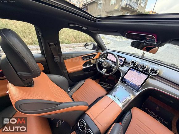 Bom Auto'2024 20.000KM AMG HASAR KAYITSIZ 19 JANT SİYAH/TABA..!!