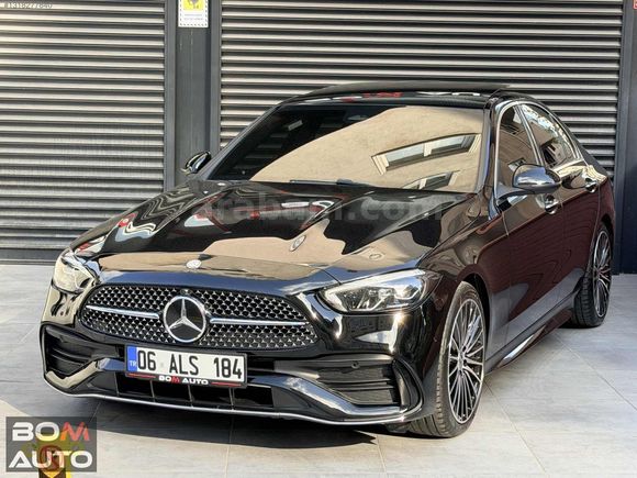 Bom Auto'2024 20.000KM AMG HASAR KAYITSIZ 19 JANT SİYAH/TABA..!!