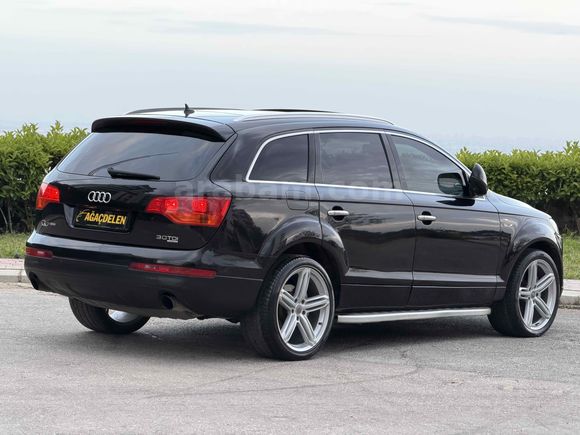 AĞAÇDELEN-2008 CAM TAVANLI BANKIMLI AUDİ Q7 S-LİNE QUATTRO
