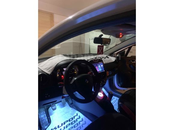 Sahibinden Renault Clio  HATASIZ BOYASIZ TRAMERSİZ 