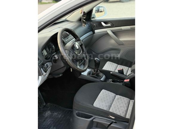 Sahibinden Skoda Octavia 1.6 TDI Ambition Optimal 2012 Model 