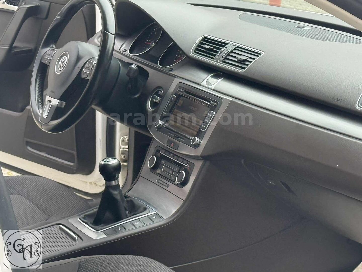 Galeriden Volkswagen Passat 1.6 TDi BlueMotion Comfortline 2011 Model Osmaniye 210.000 km Beyaz 6