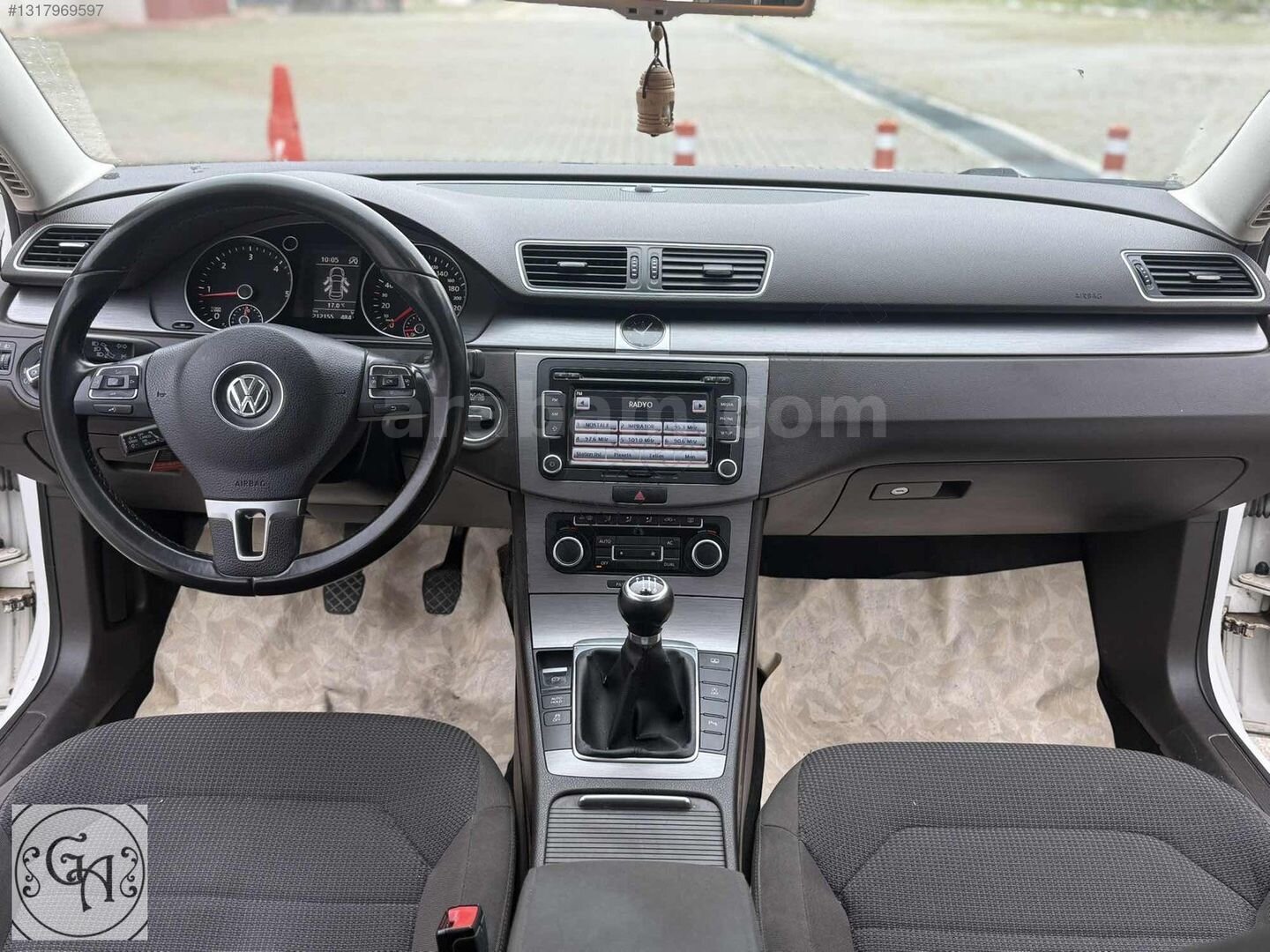 Galeriden Volkswagen Passat 1.6 TDi BlueMotion Comfortline 2011 Model Osmaniye 210.000 km Beyaz 2