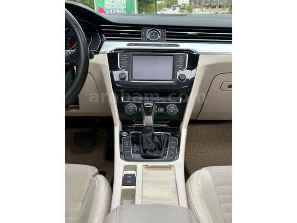 HATASIZ DEĞİŞENSİZ CAM TAVAN PASSAT