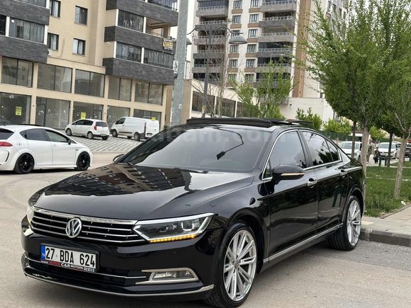 HATASIZ DEĞİŞENSİZ CAM TAVAN PASSAT