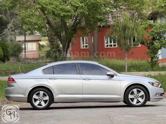 2016 MODEL 1.6 TDİ COMFORTLİNE DSG PASSAT