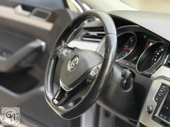 2016 MODEL 1.6 TDİ COMFORTLİNE DSG PASSAT