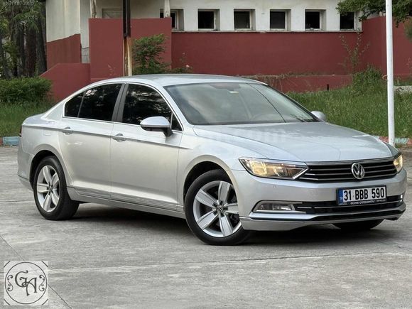 2016 MODEL 1.6 TDİ COMFORTLİNE DSG PASSAT
