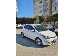 Sahibinden Hyundai i20 1.2 D-CVVT Sense 2013 Model