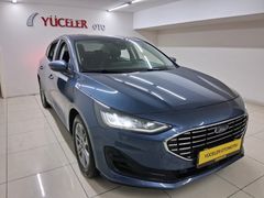 YÜCELER OTO'DAN 2025 MODEL FORD FOCUS 1.5 TİTANİUM STİL HATASIZ