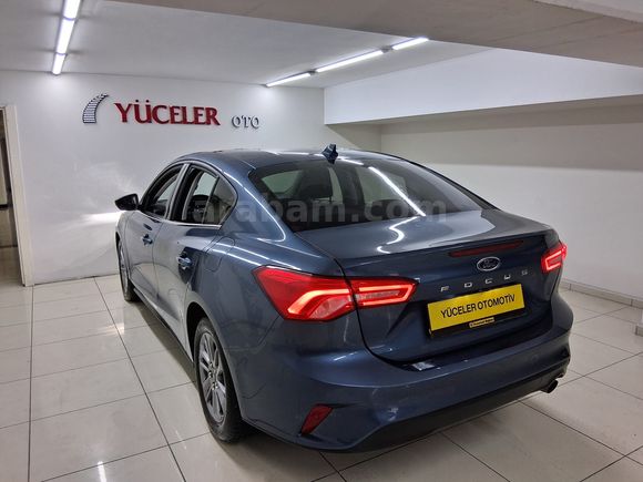 YÜCELER OTO'DAN 2025 MODEL FORD FOCUS 1.5 TİTANİUM STİL HATASIZ