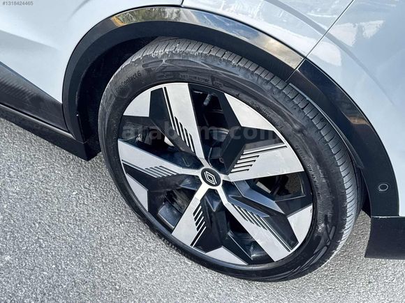 2023 MEGANE E-TECH TECNO HATASIZ-BOYASIZ-TRAMERSİZ
