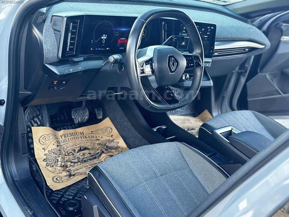 2023 MEGANE E-TECH TECNO HATASIZ-BOYASIZ-TRAMERSİZ