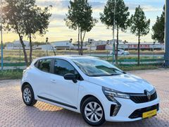 Yavuz auto,dan 2023 CLİO 1,0 tce servis garantili hatasız