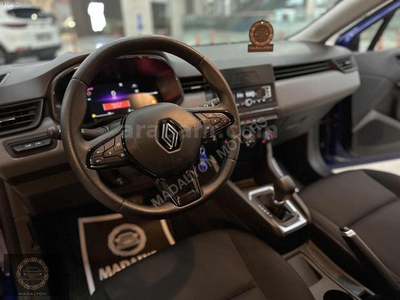 2023 RENAULT CLİO 1.0 TCE EQUİLİBRE 41 BİN KM!