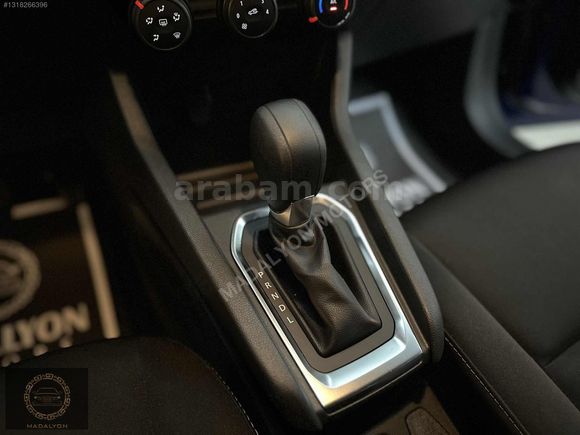 2023 RENAULT CLİO 1.0 TCE EQUİLİBRE 41 BİN KM!