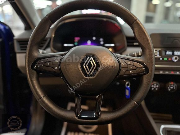 2023 RENAULT CLİO 1.0 TCE EQUİLİBRE 41 BİN KM!
