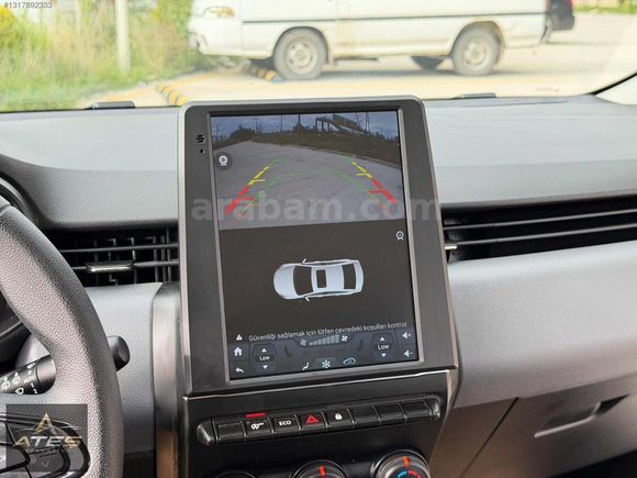 HATASIZ 2024 RENAULT CLİO 1.0 TCE TESLA EKRANLI - EQUİLİBRE