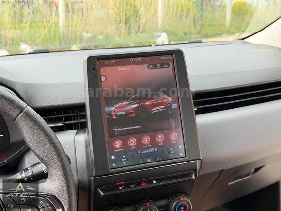 HATASIZ 2024 RENAULT CLİO 1.0 TCE TESLA EKRANLI - EQUİLİBRE
