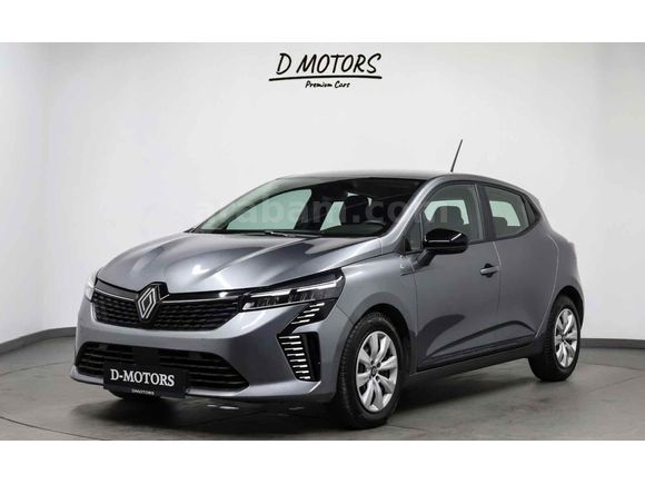 DMOTORS-2024 RENAULT CLIO EQUILIBRE HATASIZ 57.000 KM OTOMATİK